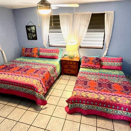 Esperanza Inn Guesthouse (Adults Only) Векес Стая снимка